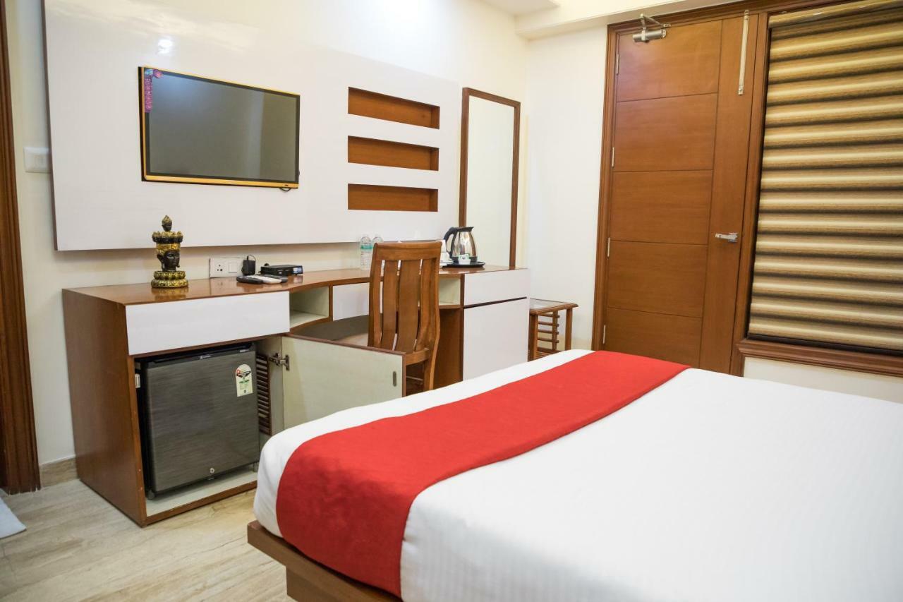 Sm Palace New Delhi Ngoại thất bức ảnh