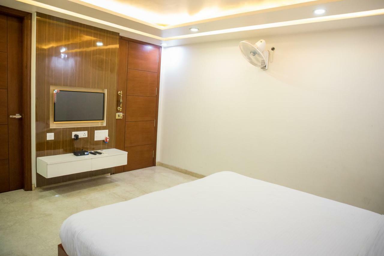 Sm Palace New Delhi Ngoại thất bức ảnh