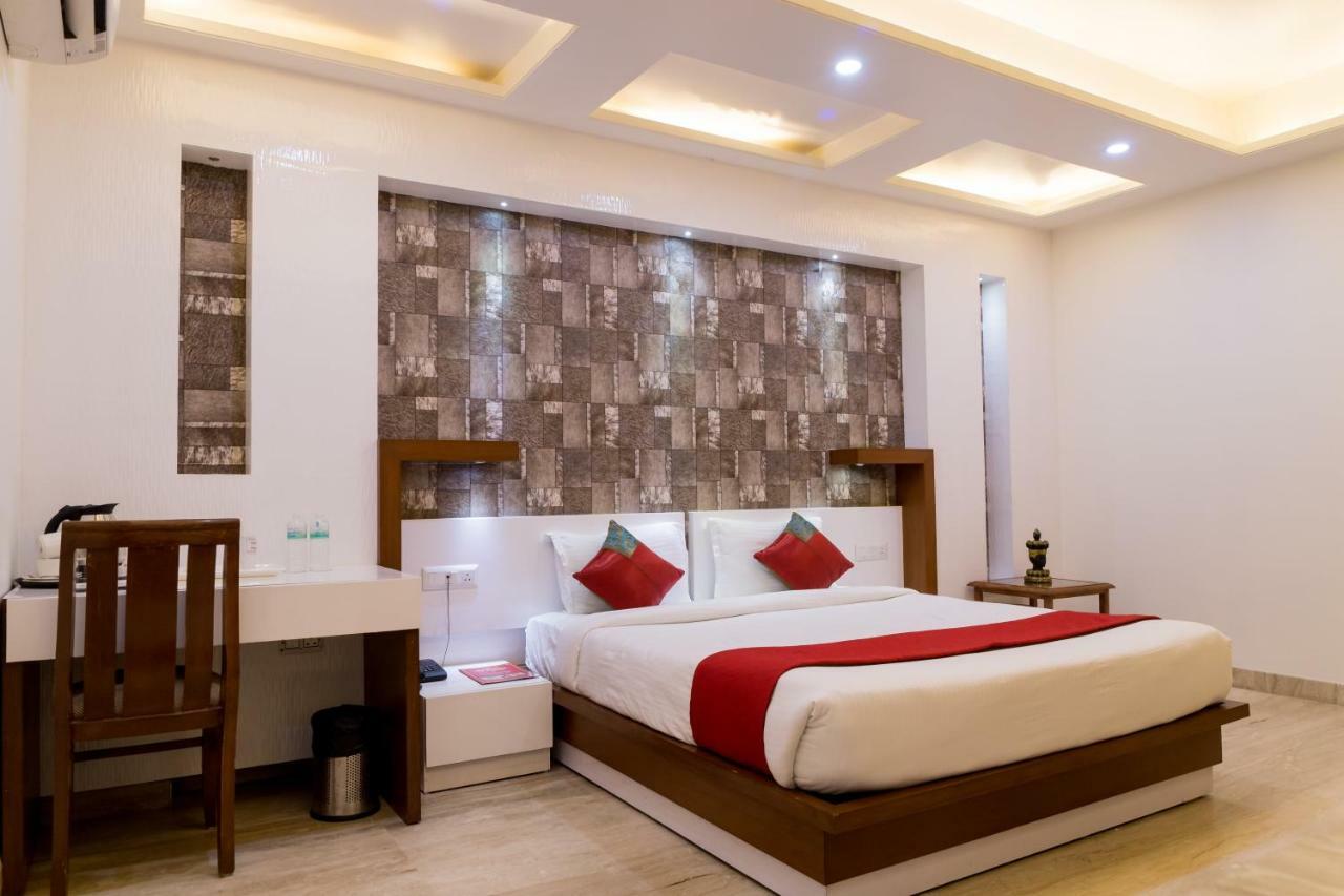 Sm Palace New Delhi Ngoại thất bức ảnh